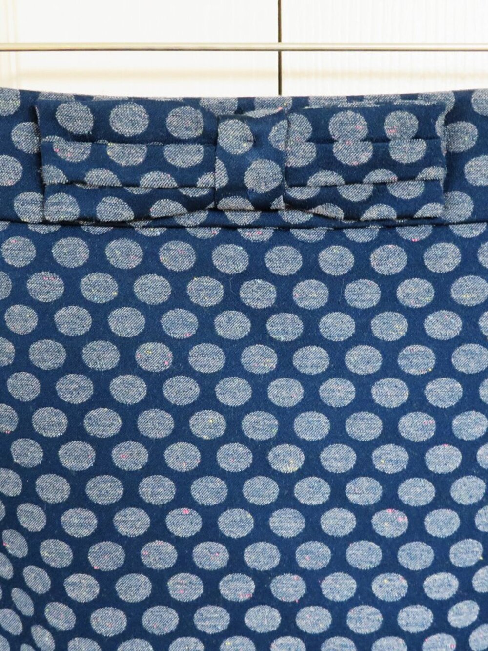 New! Ann Taylor LOFT Blue Dotted Pencil Skirt Size 16 - Picture 2 of 6